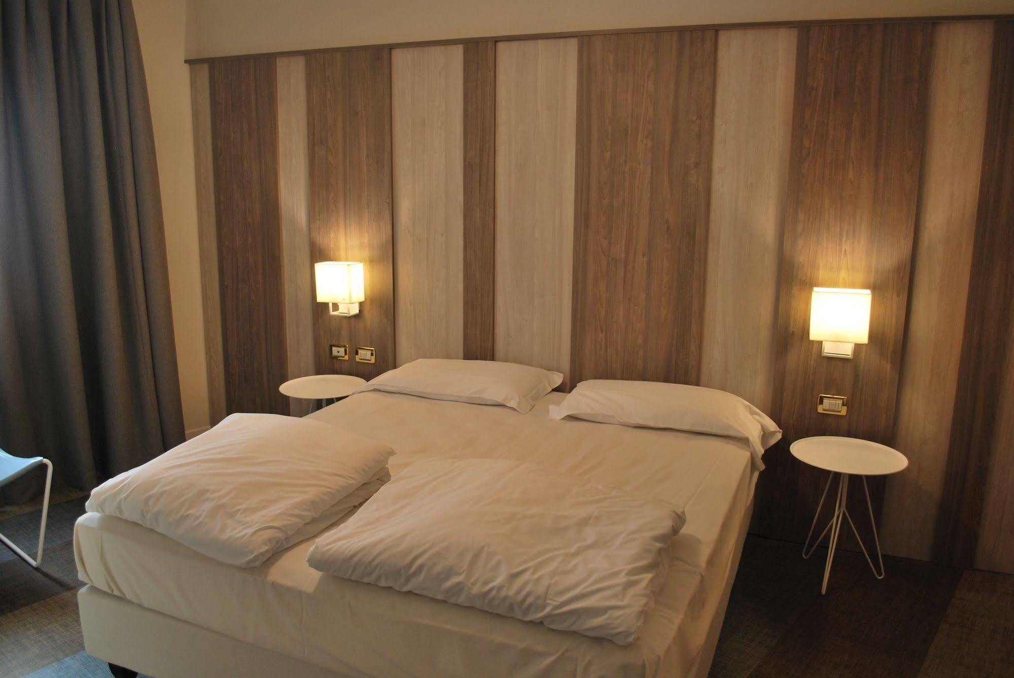 Hotel Europa Garda (Verona)